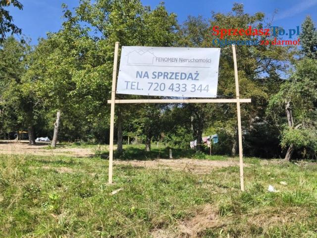 Działka w Janowicach