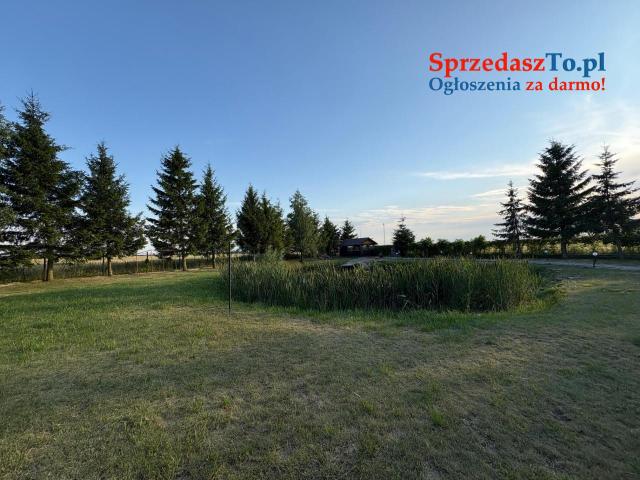 Dom na wsi z dużym ogrodem - 8