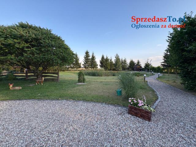 Dom na wsi z dużym ogrodem - 10