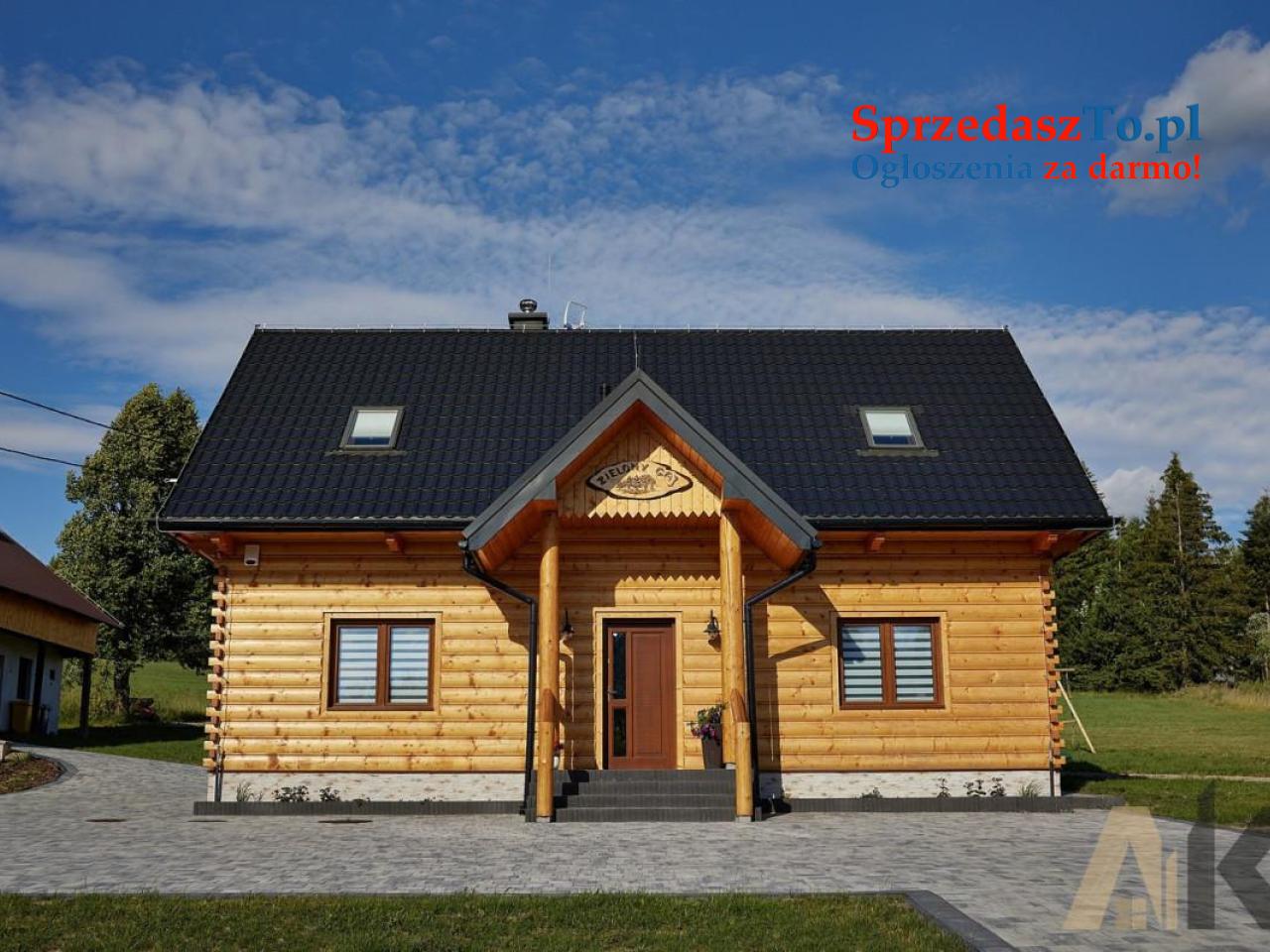 Inwestycyjny obiekt na sprzedaż - 1/8