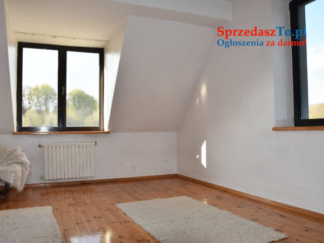 Sprzedaż domu z dużą działką - 6