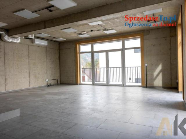 Obiekt usługowo-mieszkalny na sprzedaż - 7