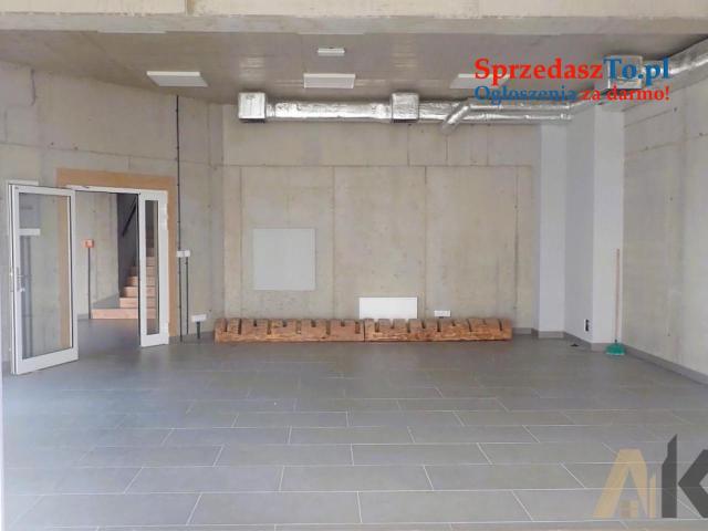 Obiekt usługowo-mieszkalny na sprzedaż - 17