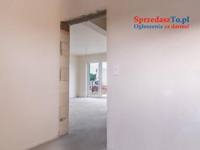 Dom w Dobroszycach z ogrodem i garażem - 9