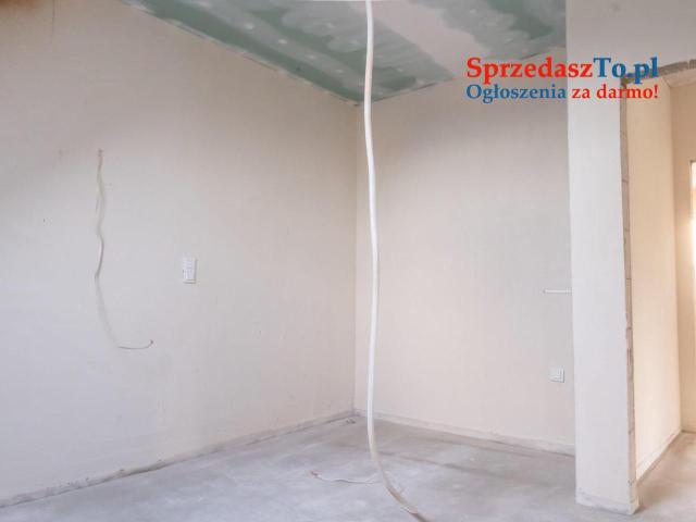 Dom w Dobroszycach z ogrodem i garażem - 12