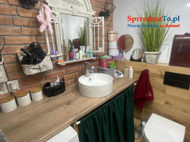 Sprzedam mieszkanie 2 pokojowe - 18