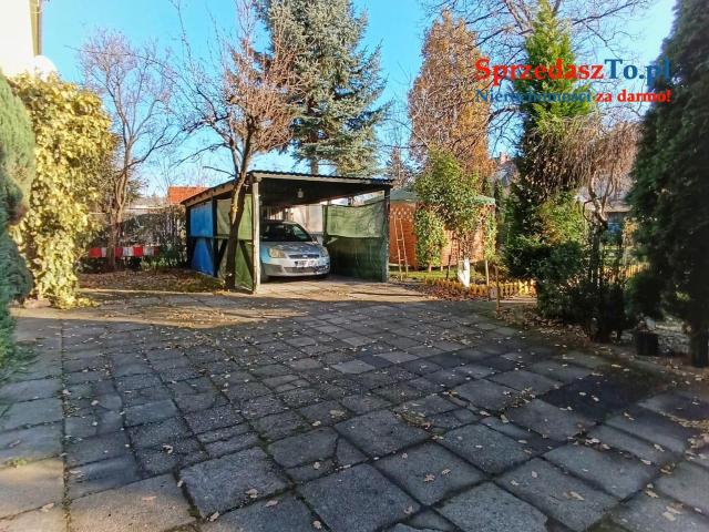 Sprzedam pół domu z ogródkiem i garażem, bezczynszowe - 9