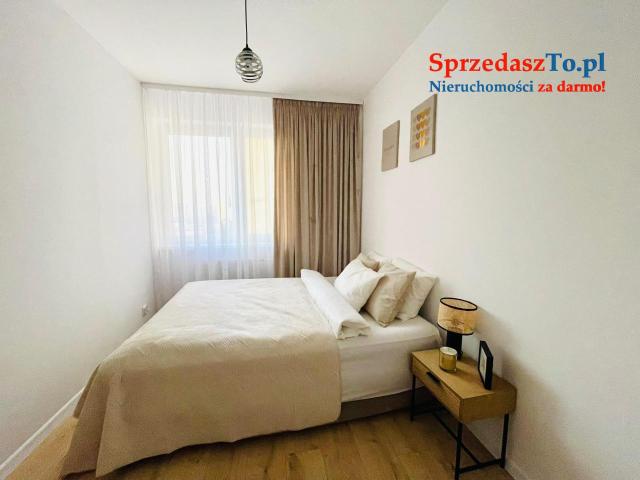 Sprzedam prywatnie 3-pokojowe mieszkanie w Poznaniu na osiedlu Kopernika - 9