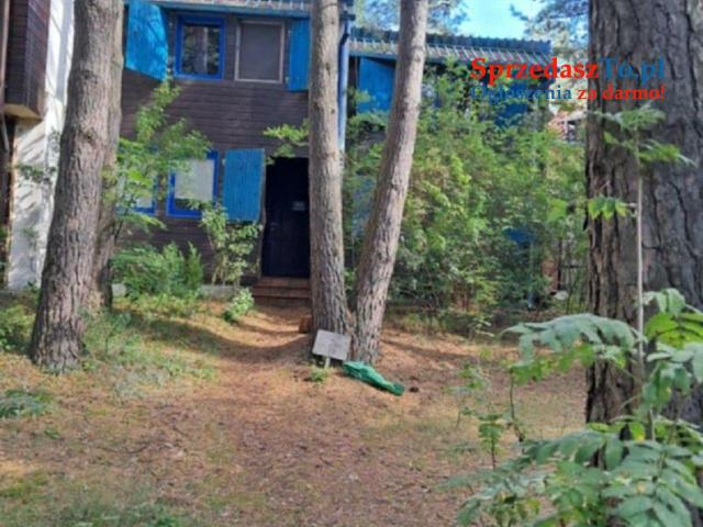 Sprzedam Piętrowy dom z dużą działką nad jeziorem Wdzydze na Kaszubach