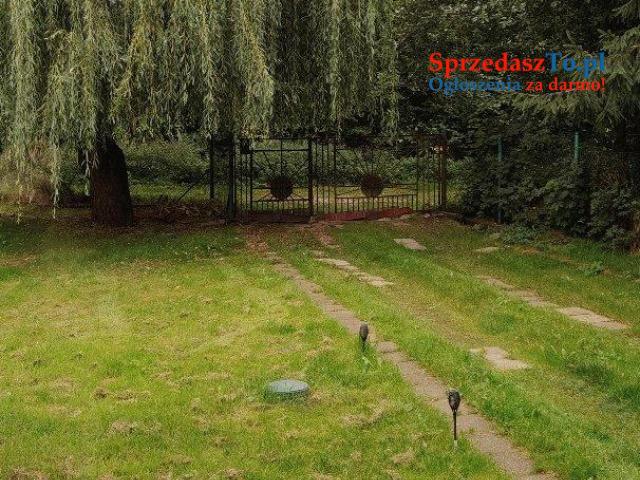 dom wolnostojący o pow.200 + duża działka