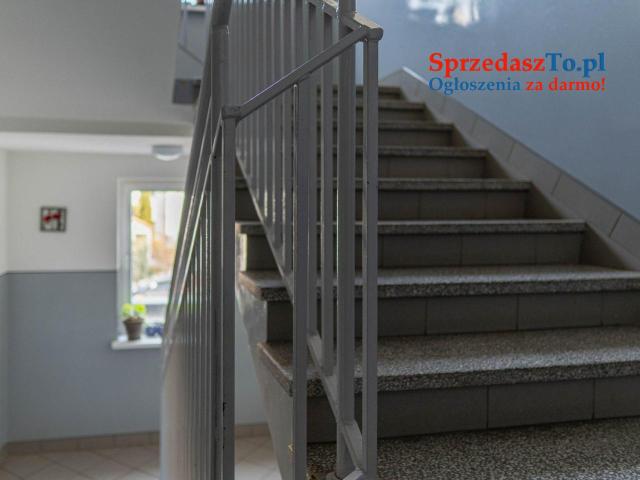 Rozkładowe mieszkanie w cichej okolicy - 13