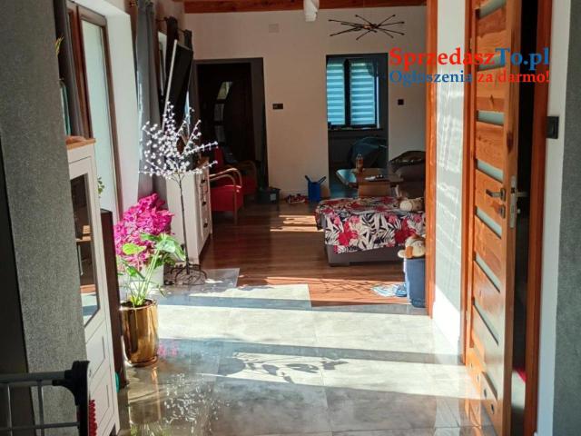 Dom z działką - 19