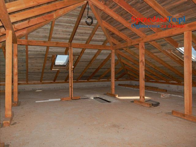 Przestronny i komfortowy dom - 19