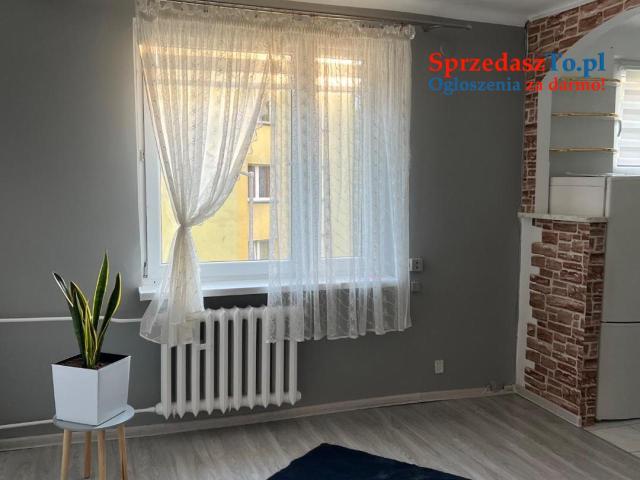 Sprzedam mieszkanie 33,34m2, 2 pokoje, kuchnia, łazienka, na 1 piętrze plus piwnica
