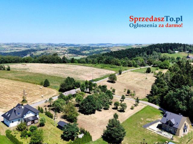 Działka budowlana z panoramicznym widokiem na Beskidy!
