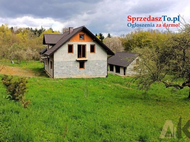 Dom z garażem na ogromnej działce 1,07 ha - 8