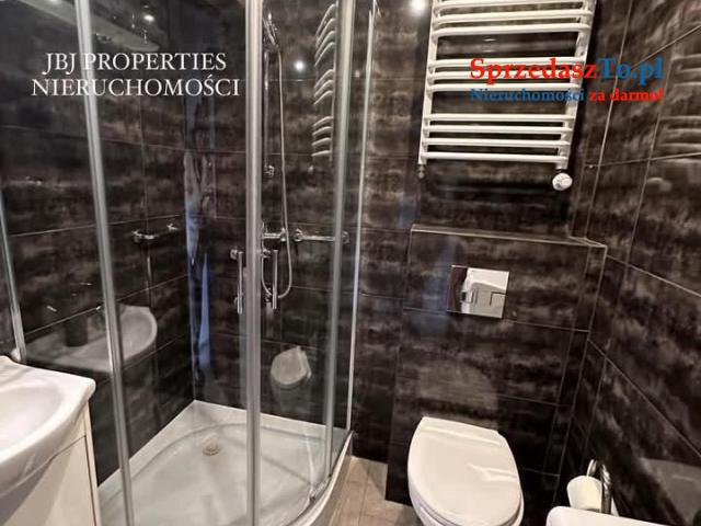Apartment/flat: 4 bedrooms, 2 bathrooms