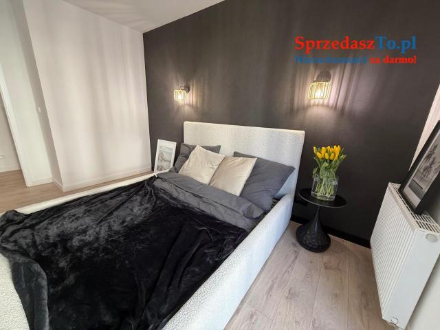 4 pokojowy Apartament na sprzedaż - Ceglana Park