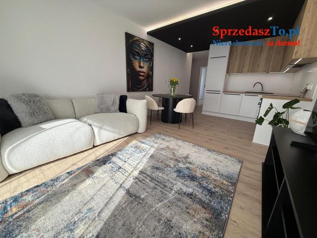 4 pokojowy Apartament na sprzedaż - Ceglana Park