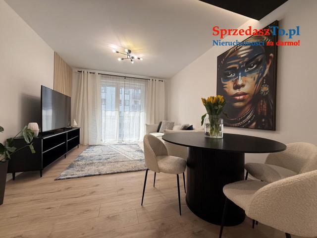 4 pokojowy Apartament na sprzedaż - Ceglana Park
