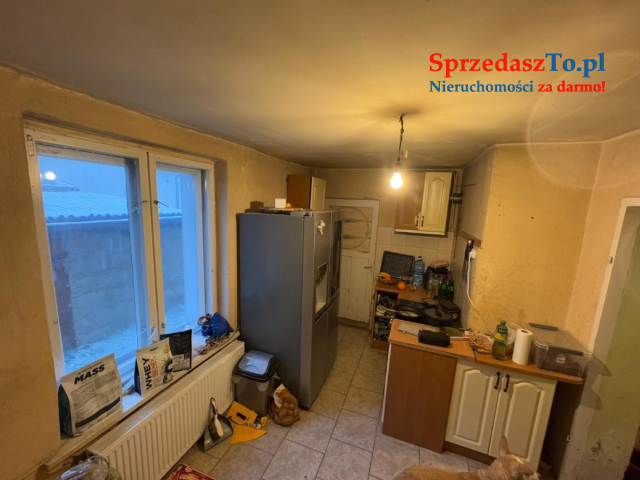 Sprzedam działkę z domem do remontu - 6