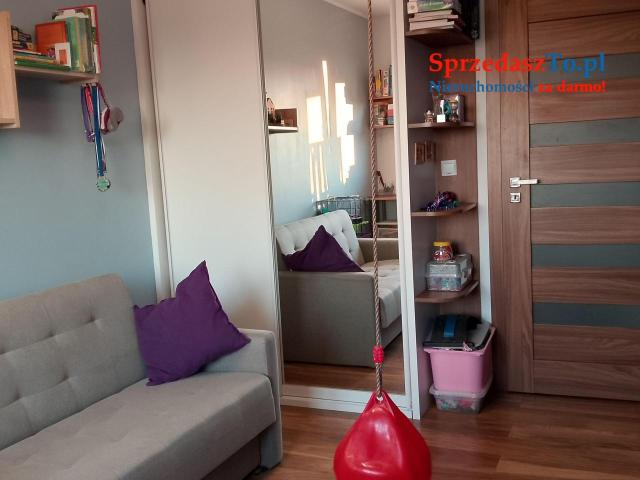 Klimatyzowane garaż. 60m mieszkanie w centrum Wieliszew - 12