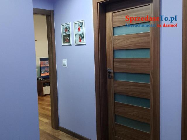 Klimatyzowane garaż. 60m mieszkanie w centrum Wieliszew - 15