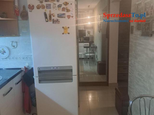 Sprzedam 43 m2 2 pokoje z kuchnią, rozkladowe. Osiedle Jagielly Łódź Bałuty - 8