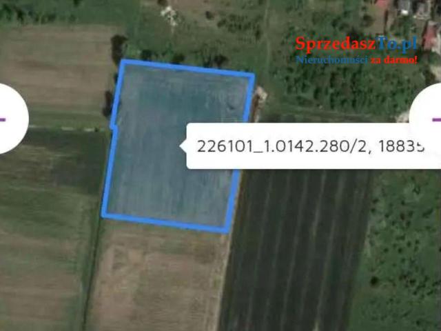 Sprzedam działkę na wyspie sobieszewiej blisko głównej drogi.