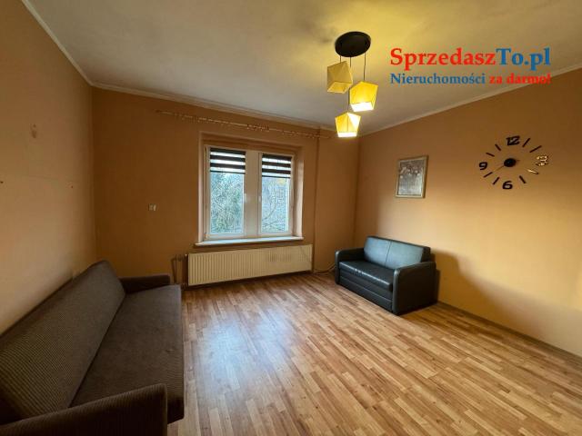 Przestronne 2-pokojowe mieszkanie 80,5m2 w dwurodzinnej kamienicy Ruszów