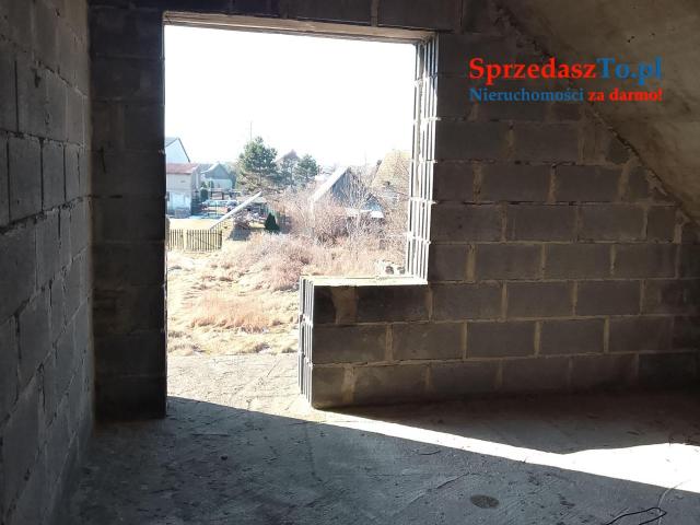 Działka z domem na sprzedaż. - 6