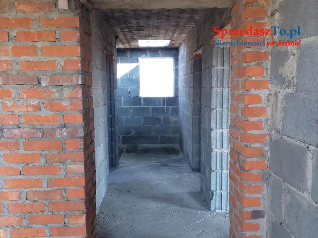 Działka z domem na sprzedaż. - 11