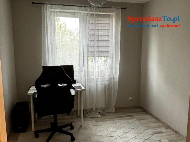 Mieszkanie 3 pokojowe z garażem i komórką w super lokalizacji - 10