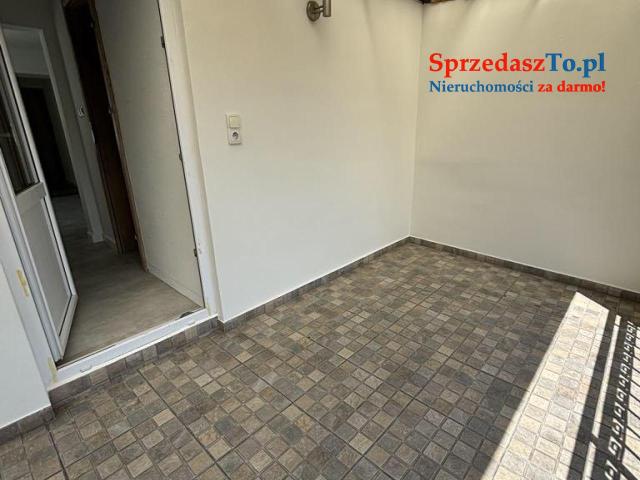 BEZCZYNSZOWE MIESZKANIE NA SPRZEDAŻ - 11