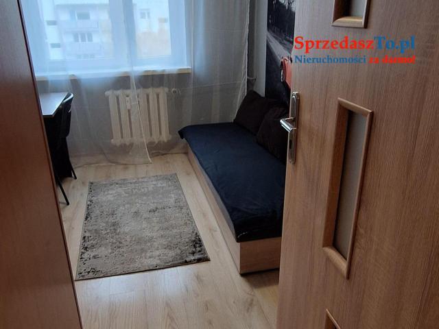 Mieszkanie 4 pokojowe Poznań os. Stefana Batorego poleca się na sprzedaż - 17