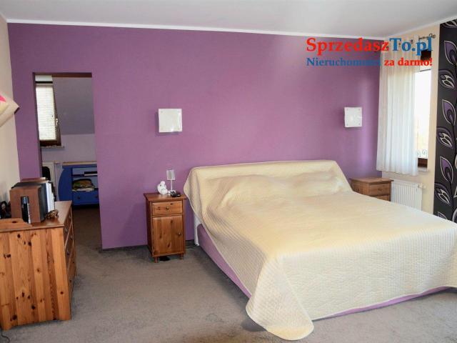 Dom na sprzedaż-Gniezno z zabudowaniami pod działalność - 8