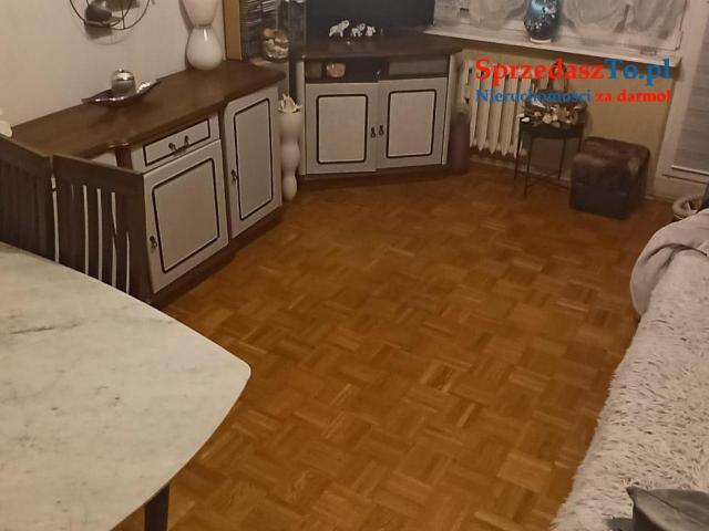 4-pokojowe mieszkanie na I piętrze