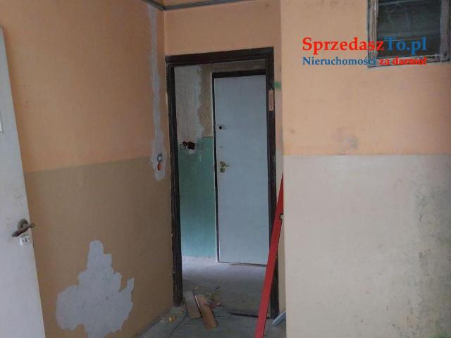 Sprzedam mieszkanie do remontu - 6